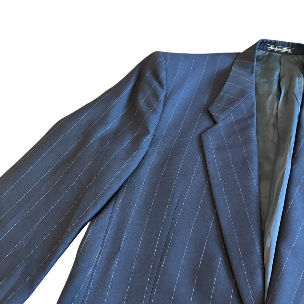 Giorgio Armani Blue Pinstripe Blazer Jacket Button-Down 100% Wool Size 41 Reg - Picture 3 of 12